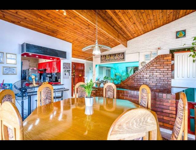 4 BEDROOM HOUSE FOR SALE IN RESERVOIR HILLS